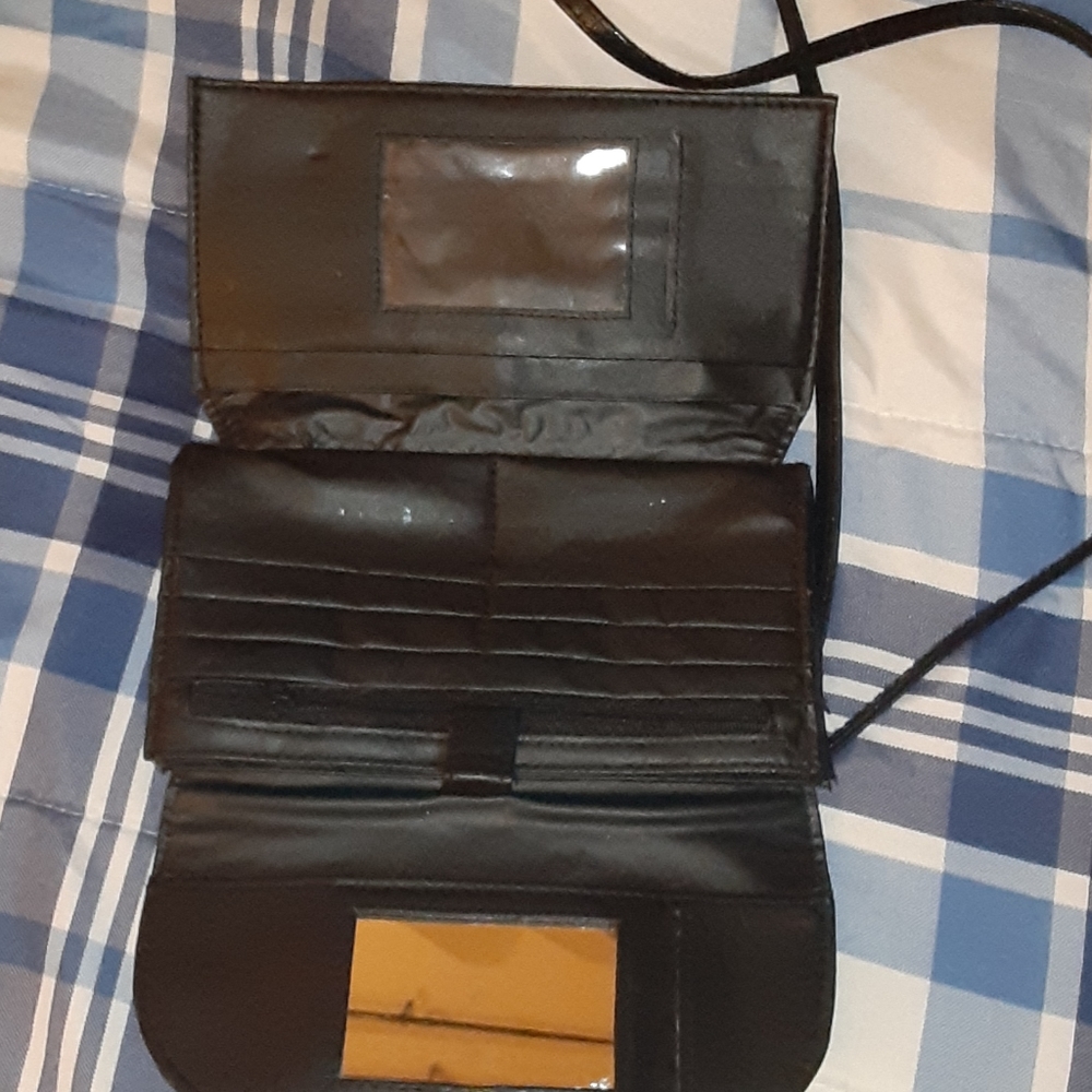 Bag - Picture 2 of 2